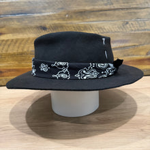 Load image into Gallery viewer, The Gangster Folded Crown Fedora, Black Felt, Choose The Color Of Bandana