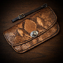 Load image into Gallery viewer, Clutch - Genuine Python, Brown