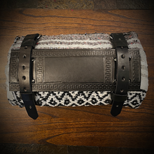 Load image into Gallery viewer, Bedroll for Motorcycles - No Art, Black