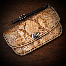 Load image into Gallery viewer, Clutch - Genuine Python, Tan