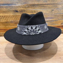 Load image into Gallery viewer, The Gangster Folded Crown Fedora, Black Felt, Choose The Color Of Bandana
