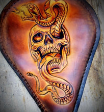 Load image into Gallery viewer, Chopper/Bobber Pan seat - Skull &amp; Snake Art, Brown