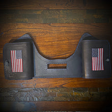 Load image into Gallery viewer, Heat Shield with 2 Pouches for Indian Challenger and Pursuit, Old Glory