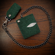 Load image into Gallery viewer, Billfold - Genuine Green Stingray