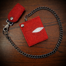 Load image into Gallery viewer, Billfold - Genuine Red Stingray