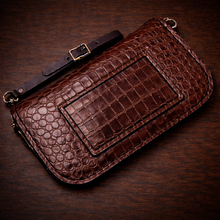 Load image into Gallery viewer, Clutch - Genuine American Alligator, Brown