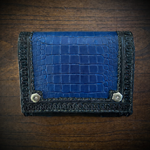 Load image into Gallery viewer, Motorcycle Windshield Bag - Alligator Print With Different Colors To Choose, On Black Leather, Customized To Fit Any Bike