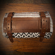 Load image into Gallery viewer, Bedroll for Motorcycles - No Art, Brown