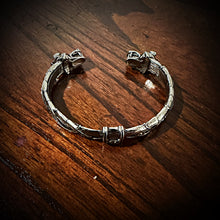 Load image into Gallery viewer, Wolf Head Viking Bracelet Intricate Antiqued Woven Design