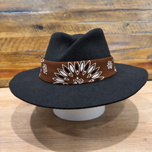 Load image into Gallery viewer, The Gangster Folded Crown Fedora, Black Felt, Choose The Color Of Bandana