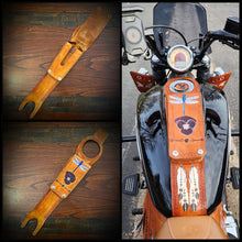 Load image into Gallery viewer, Tank Bib - Fits Indian Scout w/ Pouch - Custom Art