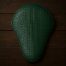 Load image into Gallery viewer, Chopper/Bobber Pan seat - Crocodial Print, Green