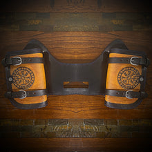 Load image into Gallery viewer, Heat Shield - Custom Art, double Pouch, fits Indian Chief, Chieftain, Springfield, Vintage and Roadmaster 2 Tone Leather