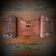 Load image into Gallery viewer, Heat shield for Harley Davidson, Two Pouches - Custom Art, Brown