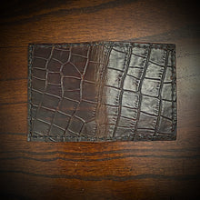 Load image into Gallery viewer, Minimalist Wallet, Embossed Alligator, Chocolate (ships now)