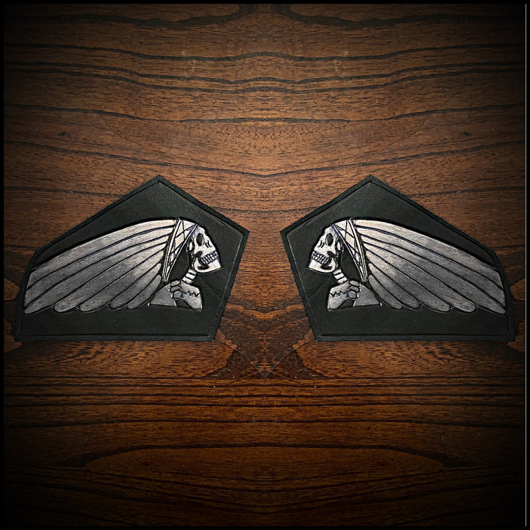 Leather Frame Emblem for the Indian Chief - Skull Warbonnet